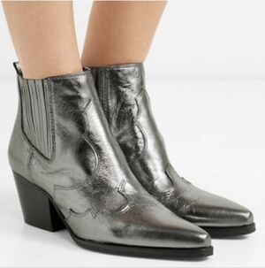 Sam Edelman Winona Silver Metallic Western Booties - Size 7 - NWOB